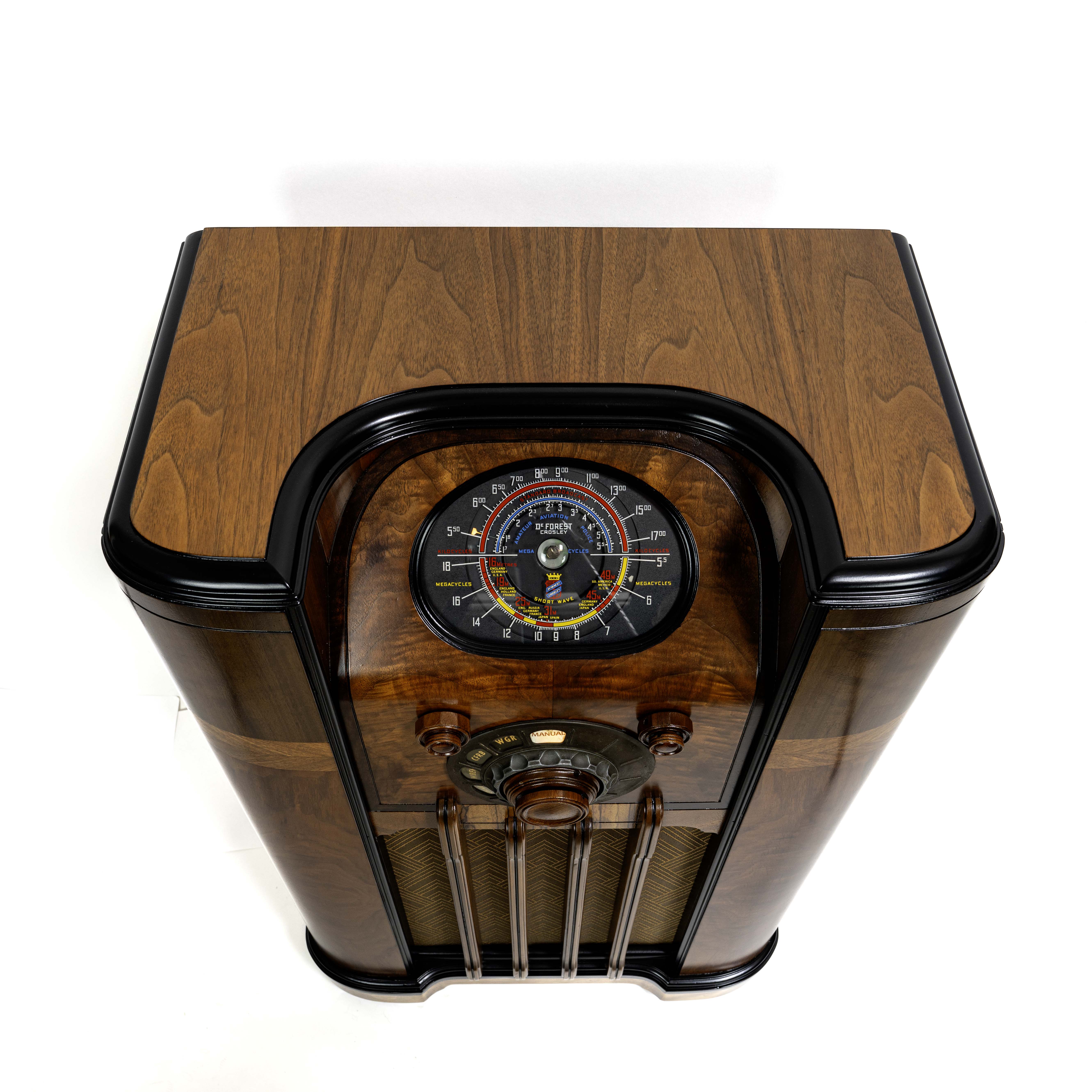 1937 DeForest Crosley 7D832 Radio