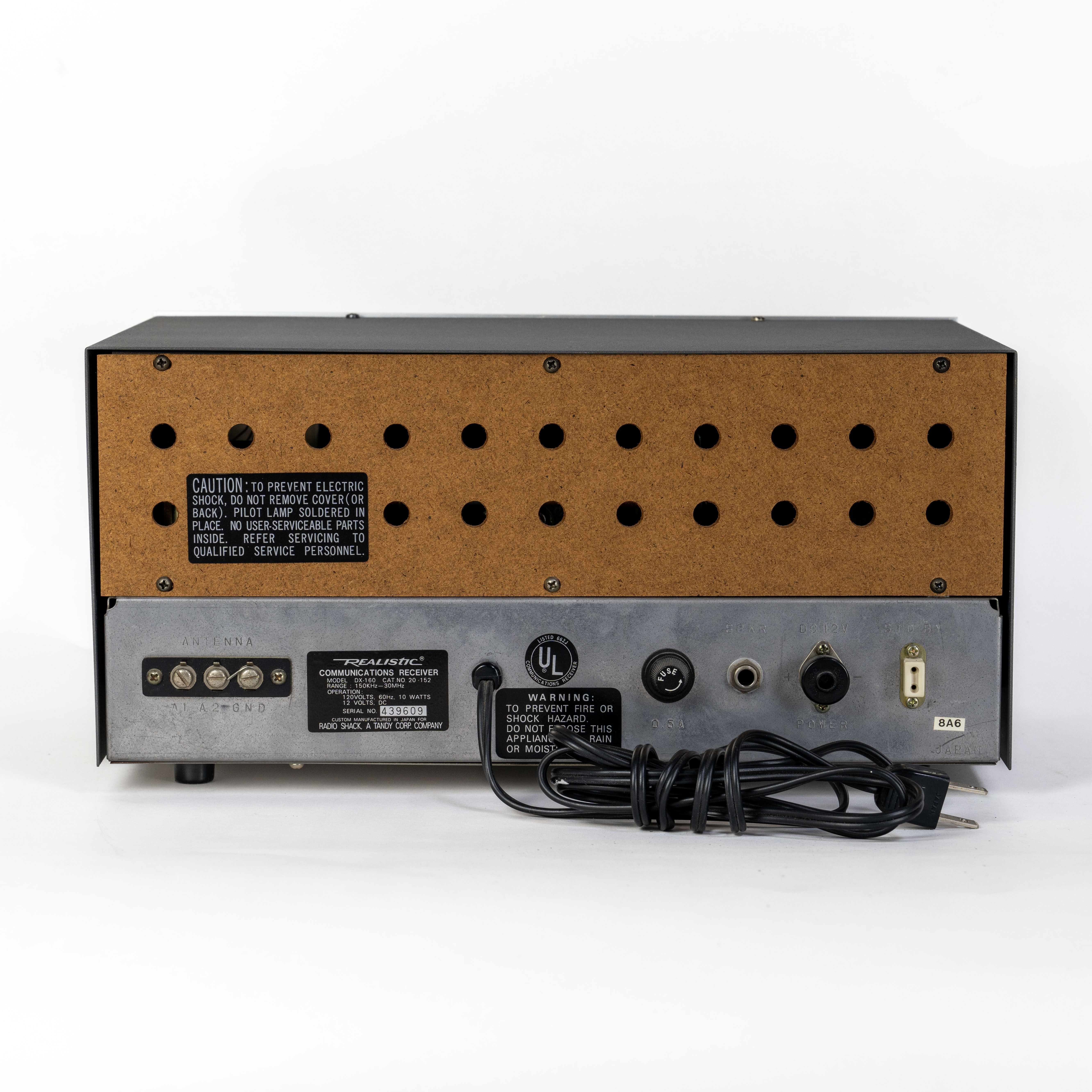 Realistic DX-160 Communication Receiver and Speaker