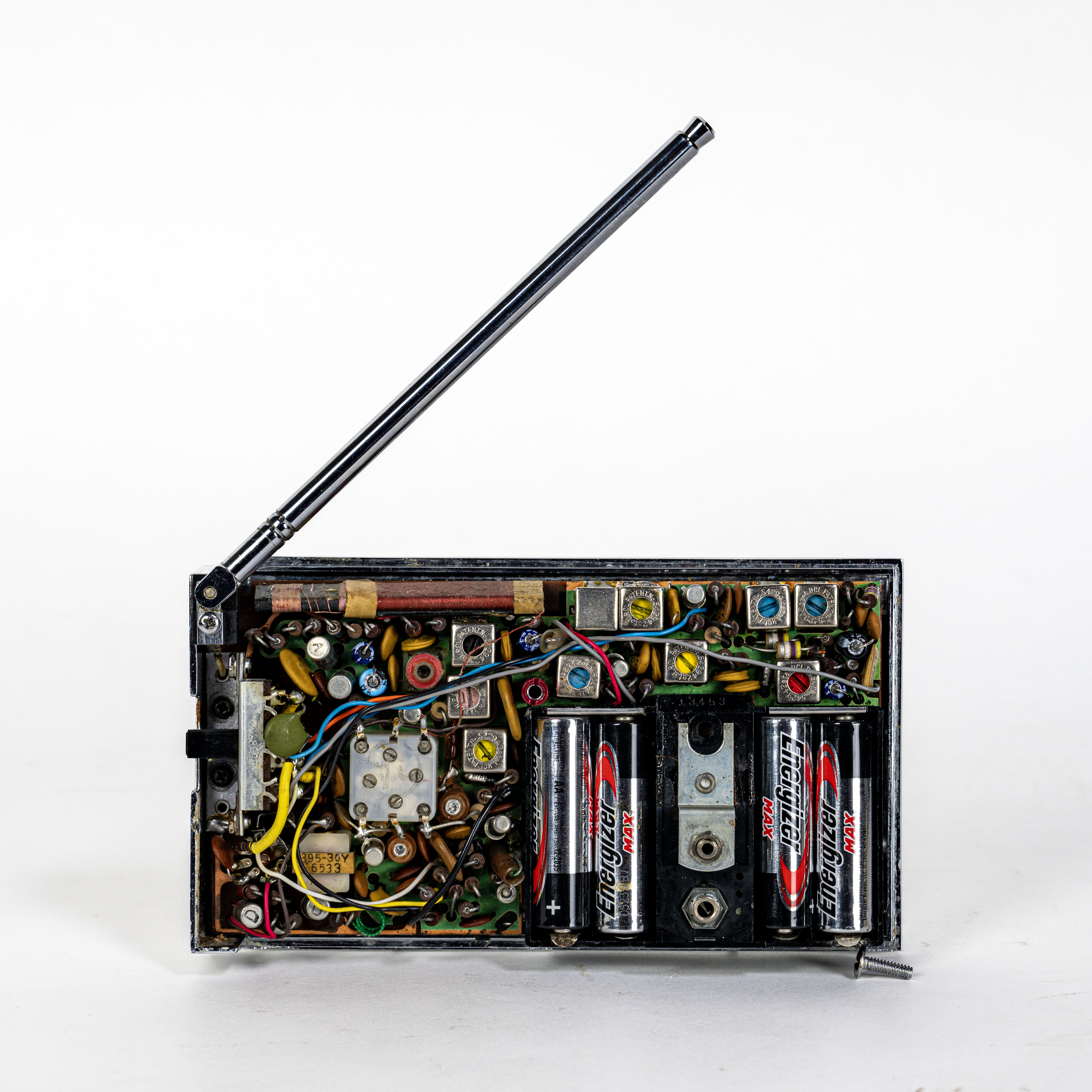 1968 Zenith Royal 810 Symphonette AM-FM Portable Radio